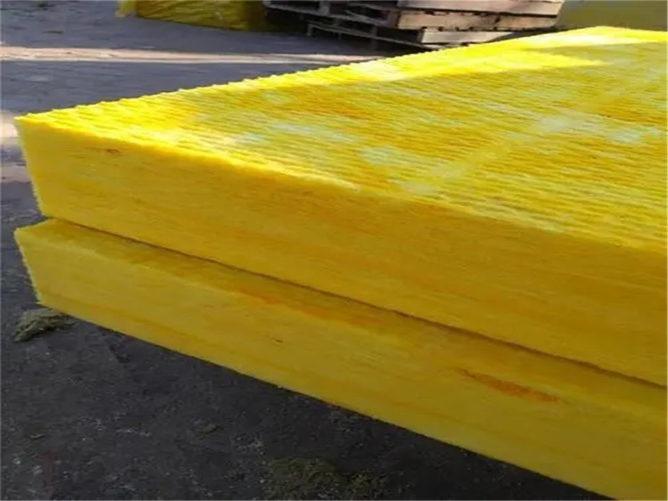 保溫隔聲復合玻璃棉板